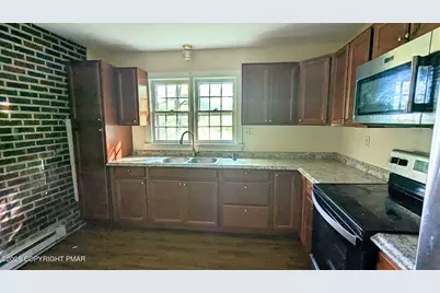  167 Independence Road, East Stroudsburg, PA 18301 - Photo 5