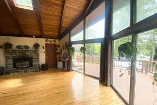 106 Palomino Ln, Lords Valley, PA 18428 - Photo 7