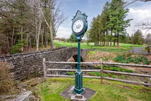 119 Falls Dr, Buck Hill Falls, PA 18323 - Photo 47