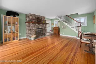 119 Falls Dr, Buck Hill Falls, PA 18323 - Photo 5