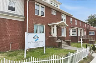306 W Main St, Pen Argyl, PA 18072 - Photo 1