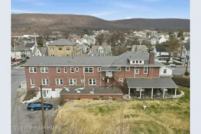  306 W Main Street, Pen Argyl, PA 18072 - Photo 27