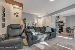 3305 Windermere Dr, Bushkill, PA 18324 - Photo 9