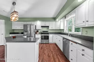 4263 Park Ave, Slatington, PA 18080 - Photo 17