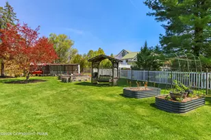 4263 Park Ave, Slatington, PA 18080 - Photo 9