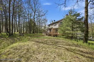 3227 Mountain View Dr, Tannersville, PA 18372 - Photo 13