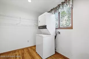 3227 Mountain View Dr, Tannersville, PA 18372 - Photo 27