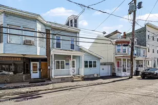 16 E Pine St, Mahanoy City, PA 17948 - Photo 3