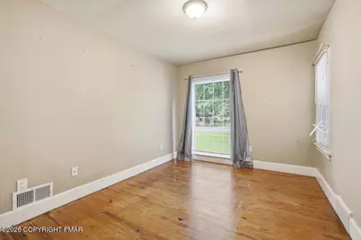  122 Ransberry Avenue, East Stroudsburg, PA 18301 - Photo 7