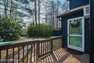 112 Crazy Horse Ct, Long Pond, PA 18334 - Photo 41
