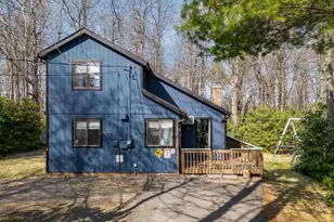 112 Crazy Horse Ct, Long Pond, PA 18334 - Photo 1