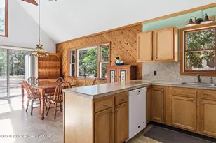 12 Birch St, Lake Harmony, PA 18624 - Photo 7