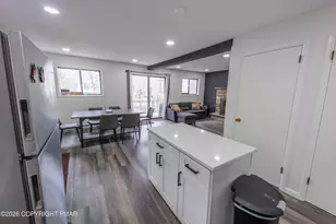 4560 Briarcliff Terrace, Tobyhanna, PA 18466 - Photo 11