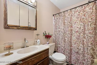  250 Sheridan Drive, Tobyhanna, PA 18466 - Photo 37