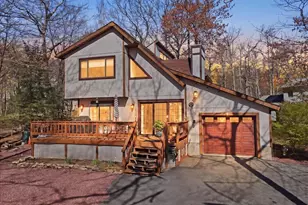 250 Sheridan Dr, Tobyhanna, PA 18466 - Photo 1