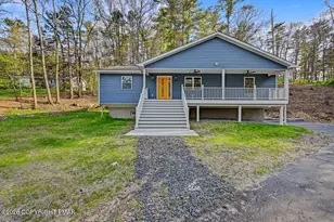 1131 Mink Ct, Bushkill, PA 18324 - Photo 5
