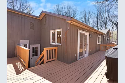  109 Luton Court, Bushkill, PA 18324 - Photo 15