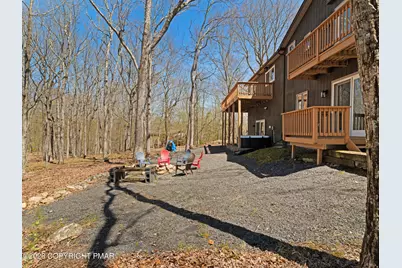  109 Luton Court, Bushkill, PA 18324 - Photo 17