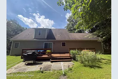  142 Stillwater Drive, Pocono Summit, PA 18346 - Photo 9