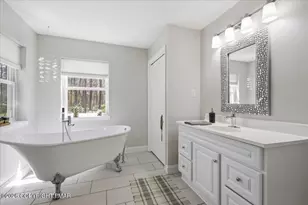 142 Stillwater Dr, Pocono Summit, PA 18346 - Photo 25