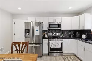 142 Stillwater Dr, Pocono Summit, PA 18346 - Photo 21