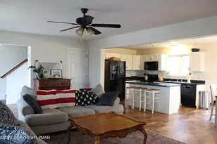 1078 Marshalls Creek Rd, East Stroudsburg, PA 18302 - Photo 5