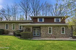 74 Municipal Rd, New Ringgold, PA 17960 - Photo 3