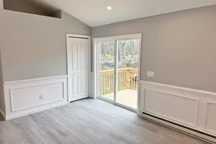229 Hummingbird Trl, Bushkill, PA 18324 - Photo 3