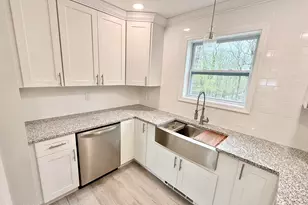 229 Hummingbird Trl, Bushkill, PA 18324 - Photo 7