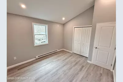  229 Hummingbird Trail, Bushkill, PA 18324 - Photo 13