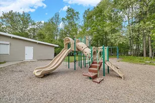 5009 Woodside Dr, Tobyhanna, PA 18466 - Photo 33