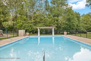 5009 Woodside Dr, Tobyhanna, PA 18466 - Photo 37