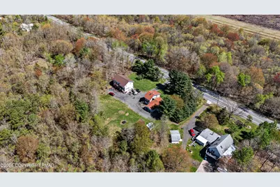  4419 Pennsylvania 115, Blakeslee, PA 18610 - Photo 11