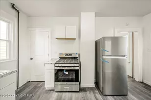 1057 Euclid Ave, Scranton, PA 18504 - Photo 7