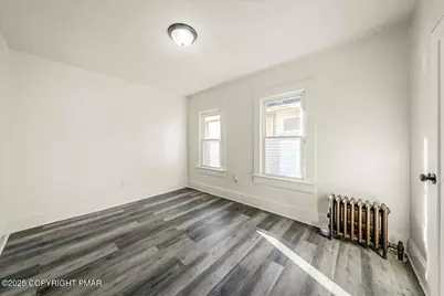  1057 Euclid Avenue, Scranton, PA 18504 - Photo 13