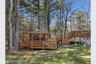  125 Clearview Drive, Scotrun, PA 18355 - Photo 11