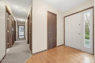 1238 Glenbrook Rd, Bartonsville, PA 18321 - Photo 13