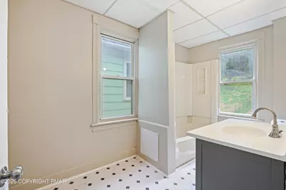  949 Wyandotte Street, Bethlehem, PA 18015 - Photo 19