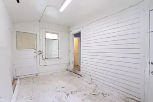 949 Wyandotte St, Bethlehem, PA 18015 - Photo 13