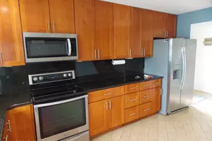 6281 E Lakeshore Dr, East Stroudsburg, PA 18302 - Photo 9