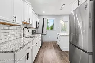 408 E Wiconisco Ave, Tower City, PA 17980 - Photo 5