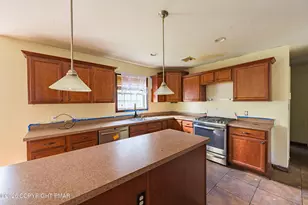 101 Kimball Ct, East Stroudsburg, PA 18302 - Photo 7