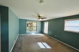 220 Hawthorne Village Ct, East Stroudsburg, PA 18302 - Photo 15