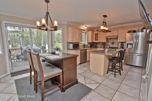 43 Hickory Drive, East Stroudsburg, PA 18301 - Photo 7