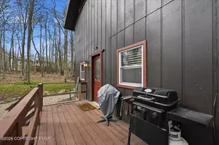 3355 Woodland Dr, Tobyhanna, PA 18466 - Photo 37