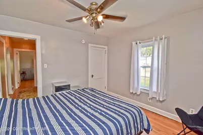 142 Maple Avenue, East Stroudsburg, PA 18301 - Photo 15