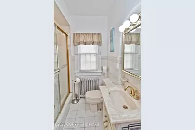  142 Maple Avenue, East Stroudsburg, PA 18301 - Photo 19
