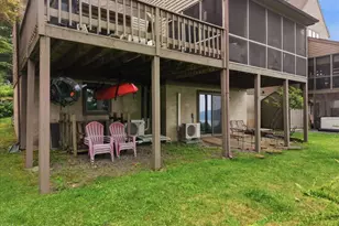 110 Woodmont Cir, Greentown, PA 18426 - Photo 55