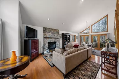  3176 Bluebird Drive, Bushkill, PA 18324 - Photo 7