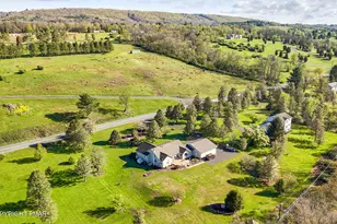 1542 Kunkletown Rd, Saylorsburg, PA 18353 - Photo 3